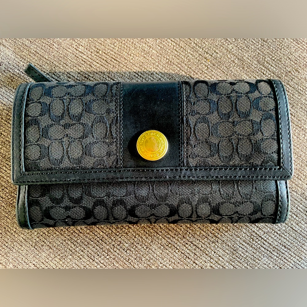 Coach Monogram Trifold Wallet 2 piece - Black canvas & leather!